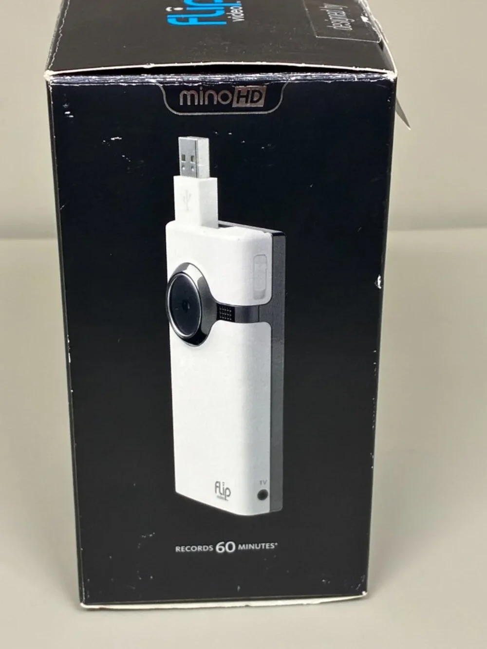 Pure Digital Flip MinoHD F460W Pocket Camcorder White Floral